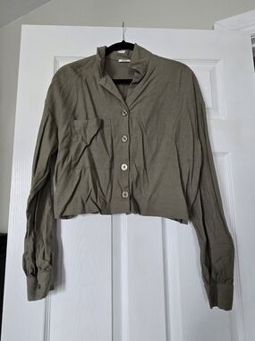 Ardene Olive Cropped Button-Down Shirt